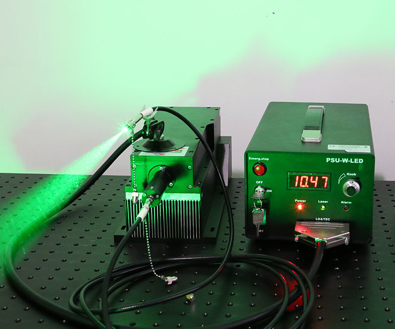 532nm 4W High Power Green Fiber Coupled Laser with power supply