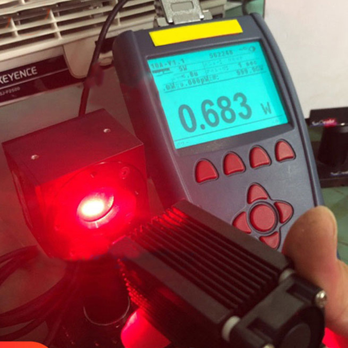 638nm 750mw 1.2W Red High Power laser