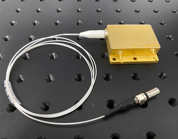 High Power 980nm 30W Semiconductor Fiber Coupled Laser Infrared Laser ...