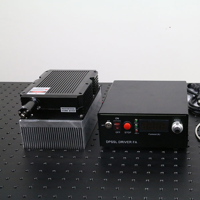 530nm±2nm 15W High Power Green Laser Coupled Optical Fiber Output image.